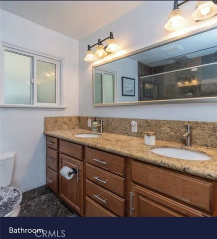 210 10th Street, Huntington Beach, CA 92648