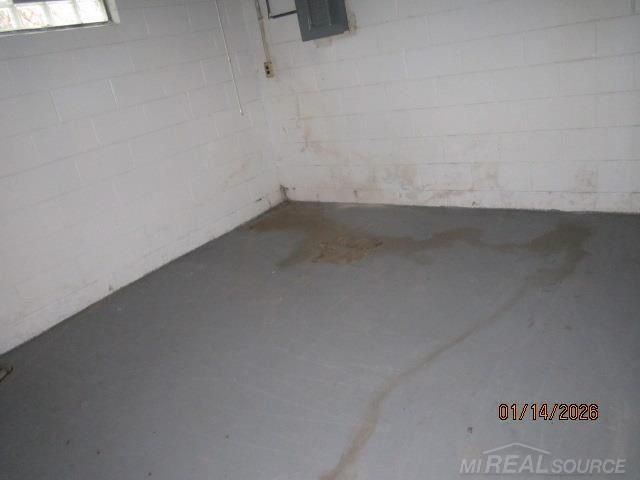 8517 Essex Avenue, Warren, MI 48089