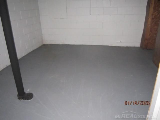 8517 Essex Avenue, Warren, MI 48089