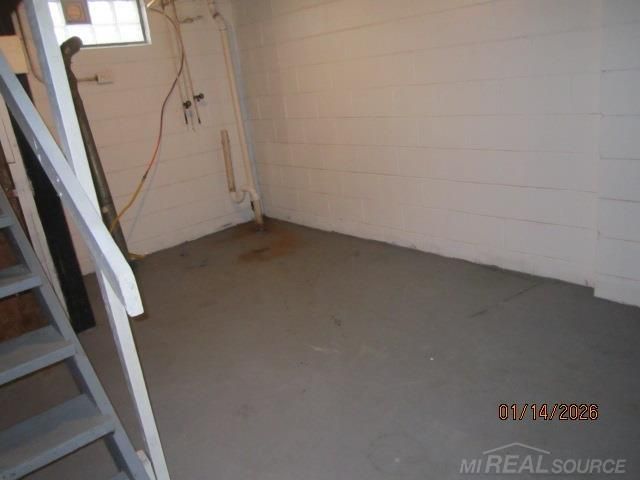 8517 Essex Avenue, Warren, MI 48089