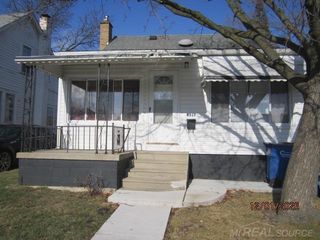 8517 Essex Avenue, Warren, MI 48089