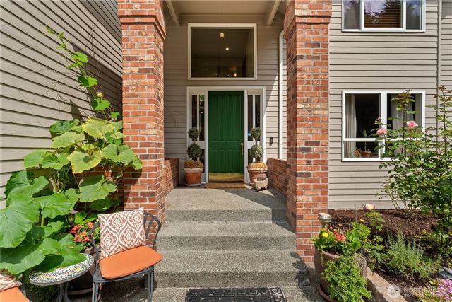 23924 SE 186th Street, Maple Valley, WA 98038