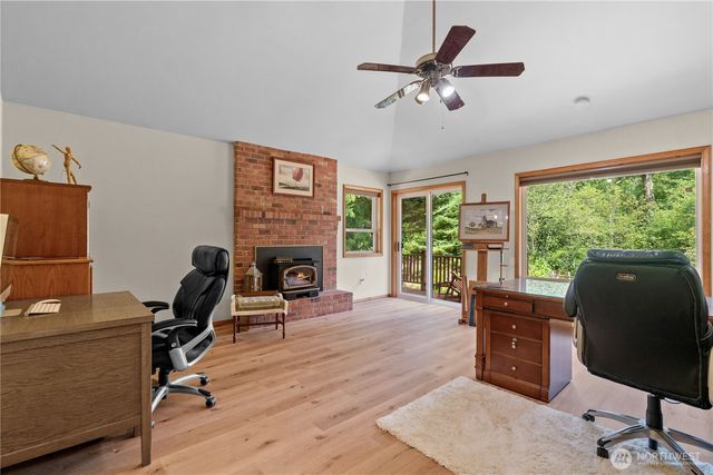 23924 SE 186th Street, Maple Valley, WA 98038