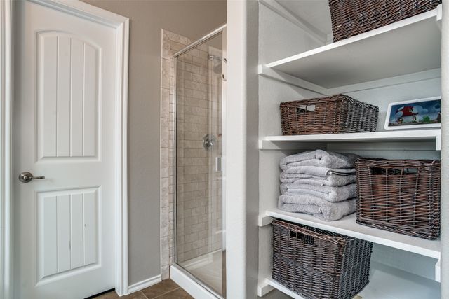 612 W Grove Circle, Anna, TX 75409