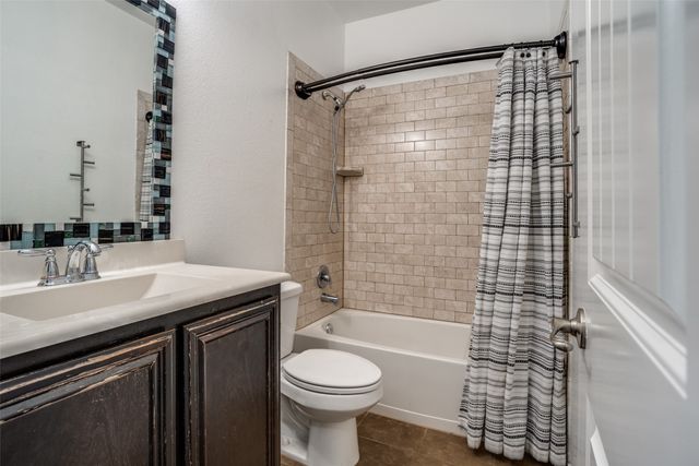 612 W Grove Circle, Anna, TX 75409