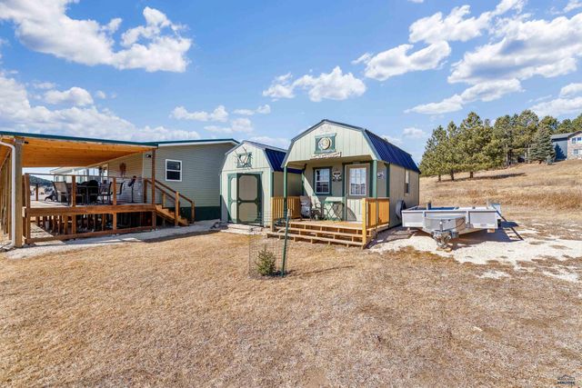 1833 WOOD LILY LN, Custer, SD 57730
