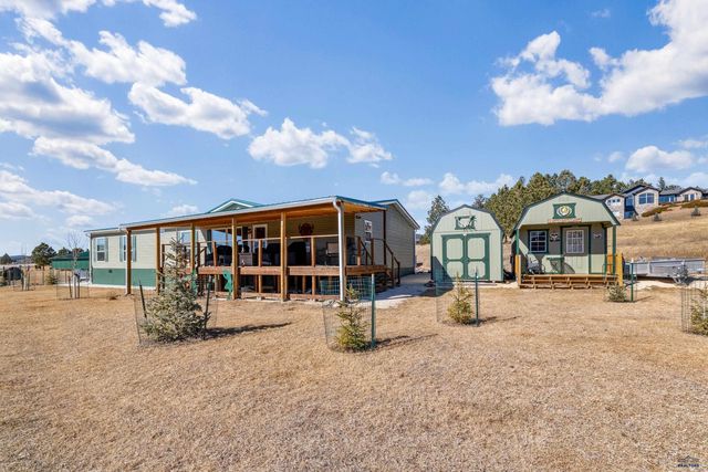 1833 WOOD LILY LN, Custer, SD 57730