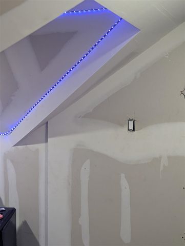 9941 Pinehurst Avenue, Detroit, MI 48204