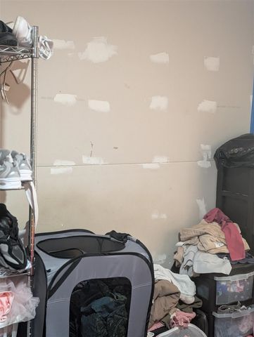 9941 Pinehurst Avenue, Detroit, MI 48204