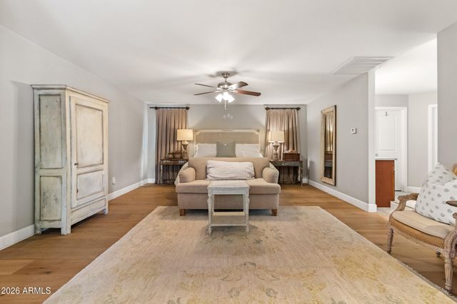 4025 E OSBORN Road, Phoenix, AZ 85018