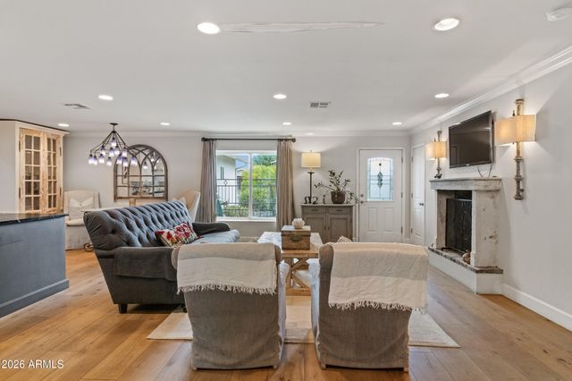 4025 E OSBORN Road, Phoenix, AZ 85018