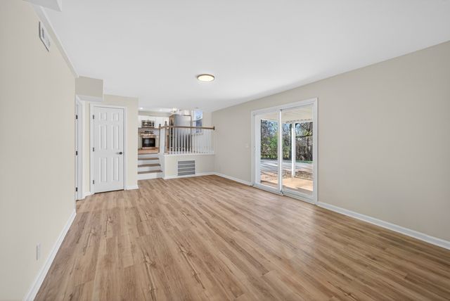 2909 Moss Spring Dr, Antioch, TN 37013