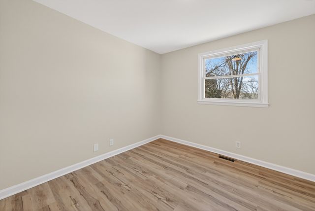 2909 Moss Spring Dr, Antioch, TN 37013