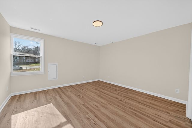 2909 Moss Spring Dr, Antioch, TN 37013