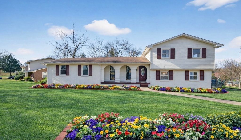 2909 Moss Spring Dr, Antioch, TN 37013