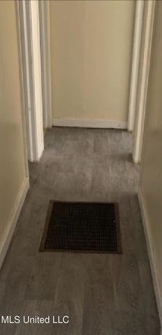 2785 Pinebrook Drive, Jackson, MS 39212