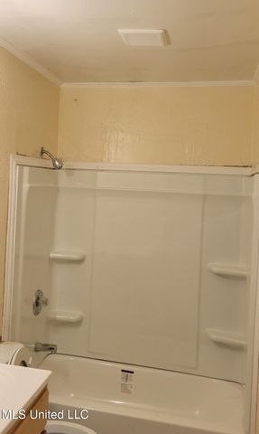 2785 Pinebrook Drive, Jackson, MS 39212