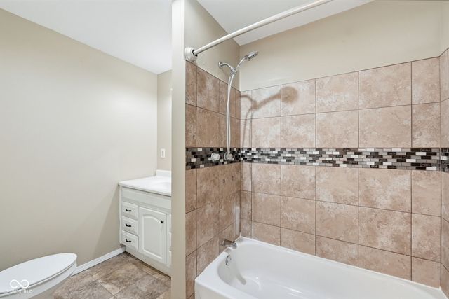 274 N Mount Street, Indianapolis, IN 46222