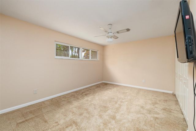 7501 21ST STREET N, St Petersburg, FL 33702