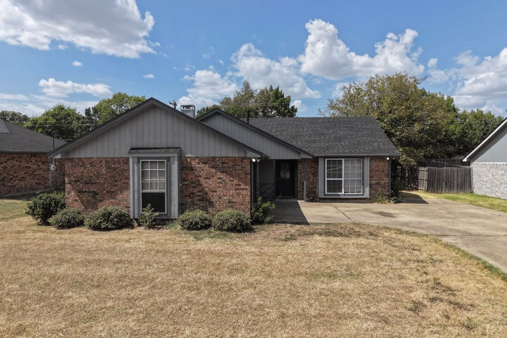 107 Modene Avenue, Waxahachie, TX 75165 — photo 2