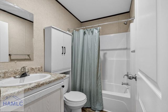121 North Kiowa Drive, Jesup, GA 31545