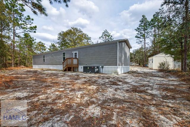 121 North Kiowa Drive, Jesup, GA 31545