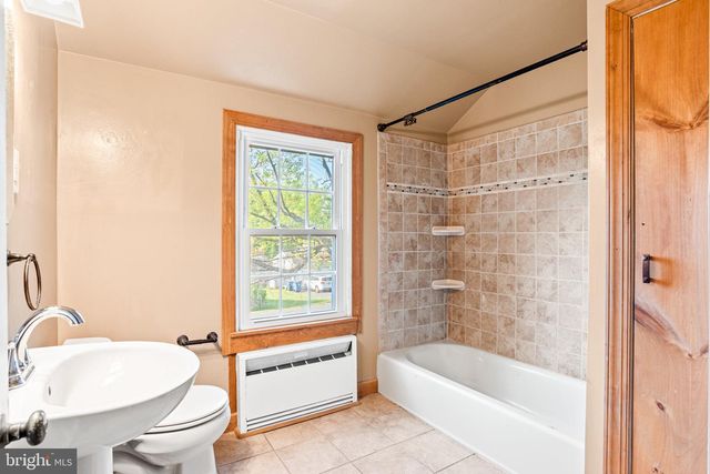 7715 SUNSET DRIVE, Harrisburg, PA 17112