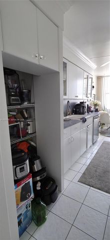 2751 S Ocean Dr 1706S, Hollywood, FL 33019