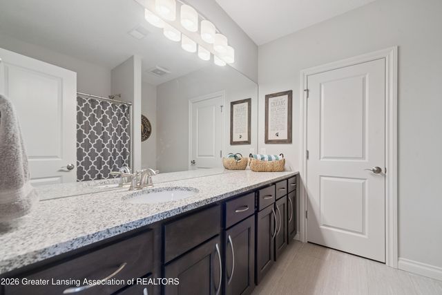 16939 Willowbrook Drive, Haslett, MI 48840