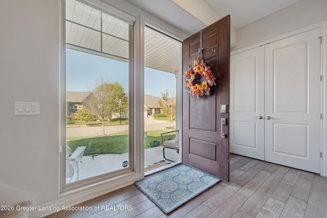 16939 Willowbrook Drive, Haslett, MI 48840