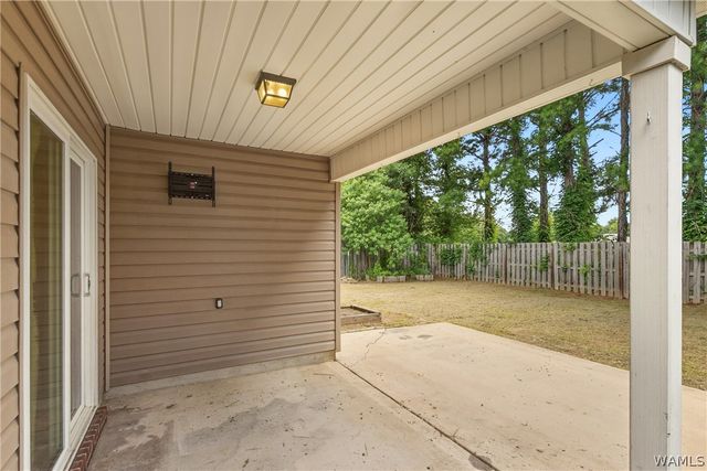 2709 Lily, Northport, AL 35473