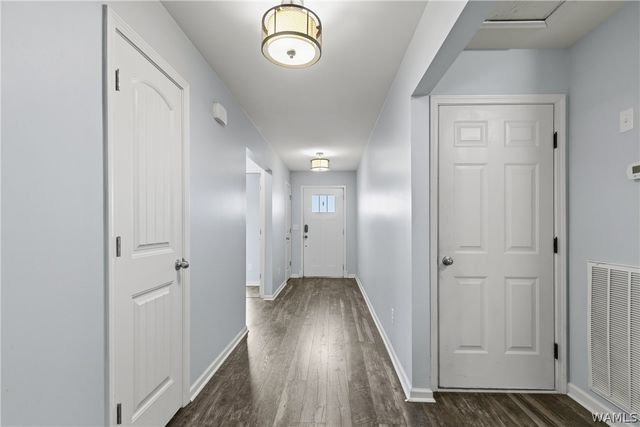 2709 Lily, Northport, AL 35473