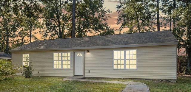 810 Wisteria Dr, Deridder, LA 70634