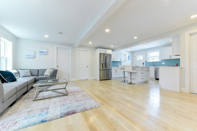 34R Underhill St 3, Winthrop, MA 02152