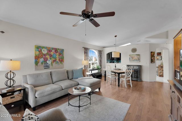 4632 E SHOMI Street, Phoenix, AZ 85044