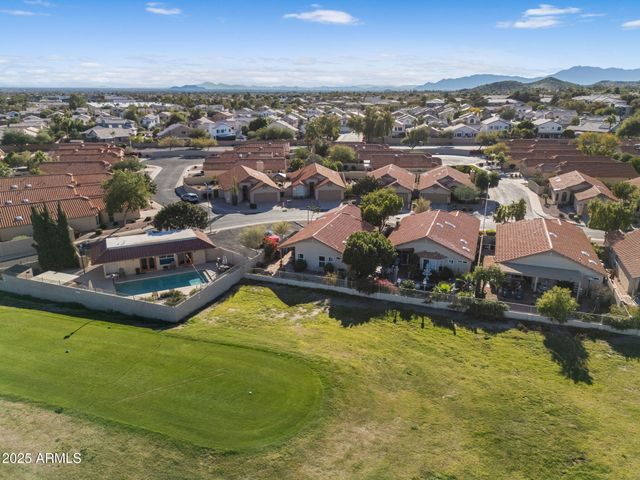 4632 E SHOMI Street, Phoenix, AZ 85044