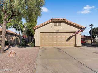4632 E SHOMI Street, Phoenix, AZ 85044