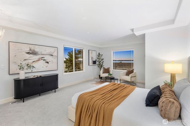 221 4th Street S, Kirkland, WA 98033