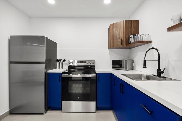 609 CONDADO 505, San Juan, PR 00907