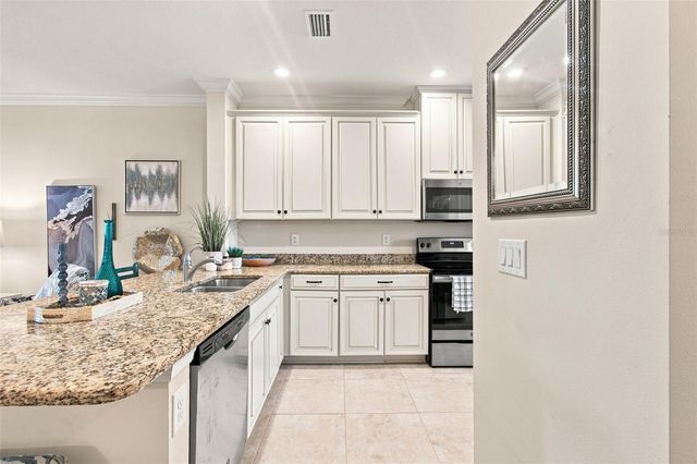 13608 MESSINA LOOP 103, Bradenton, FL 34211