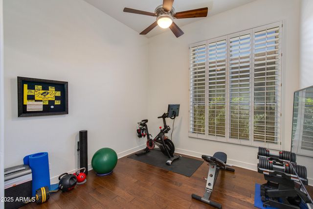 3130 E Squaw Peak Circle, Phoenix, AZ 85016