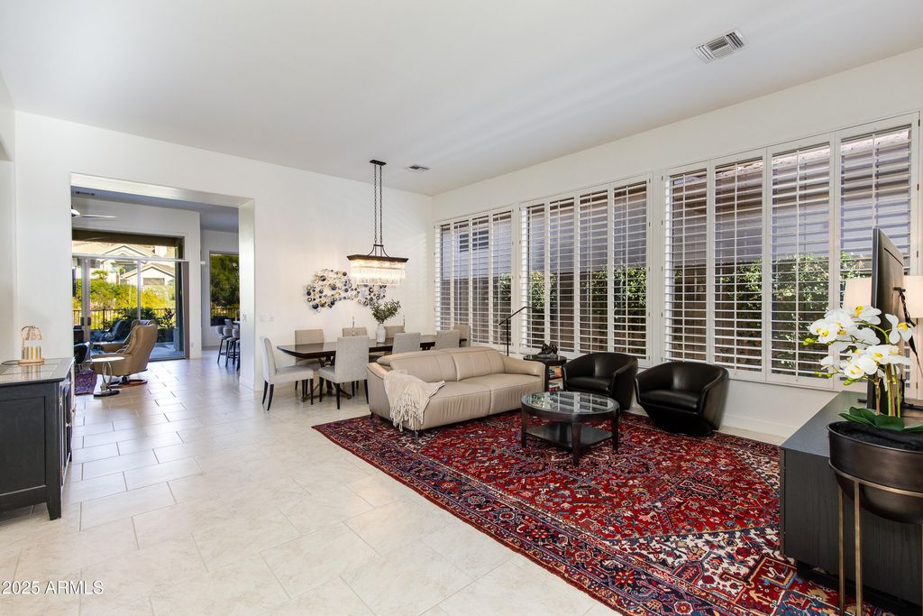 3130 E Squaw Peak Circle, Phoenix, AZ 85016 — photo 5