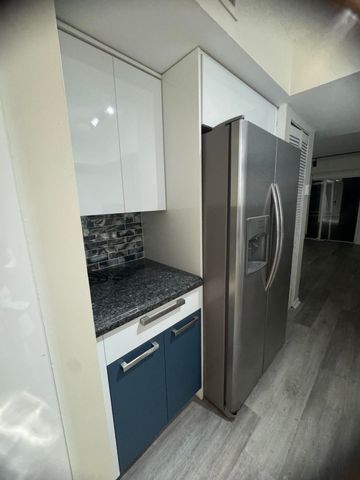 20818 San Simeon Way 106, Miami, FL 33179