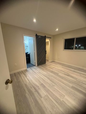 20818 San Simeon Way 106, Miami, FL 33179