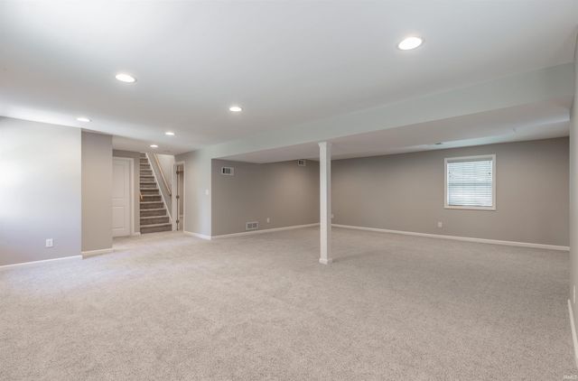 5813 Twickingham Drive, Evansville, IN 47711