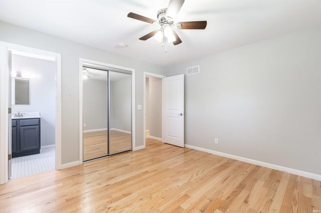 5813 Twickingham Drive, Evansville, IN 47711