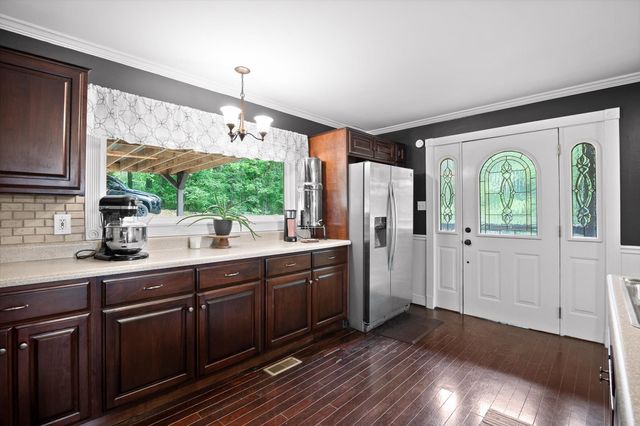 15033 Log Cabin Lane, Soddy Daisy, TN 37379