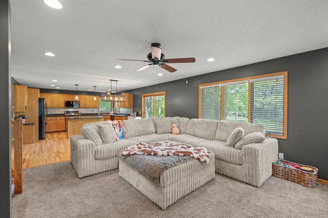 28786 149TH Street NW, Zimmerman, MN 55398