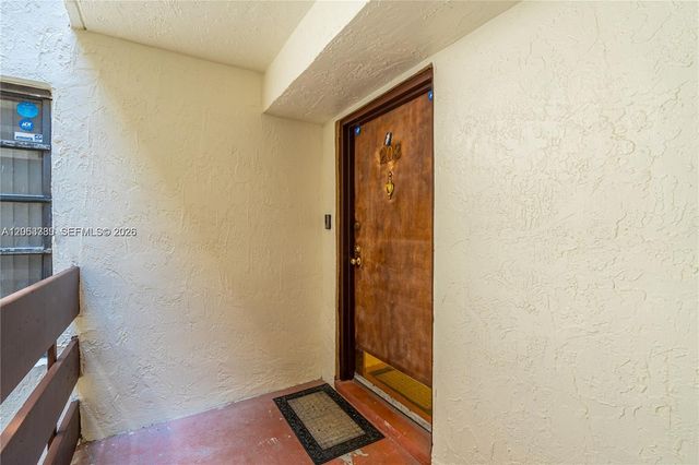 9140 SW 123rd Court 203Q, Miami, FL 33186