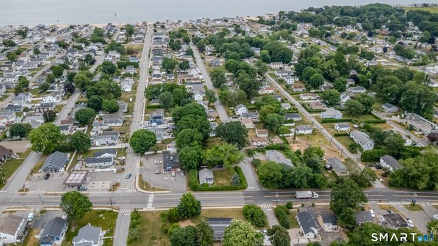 280 Shore Road, Old Lyme, CT 06371